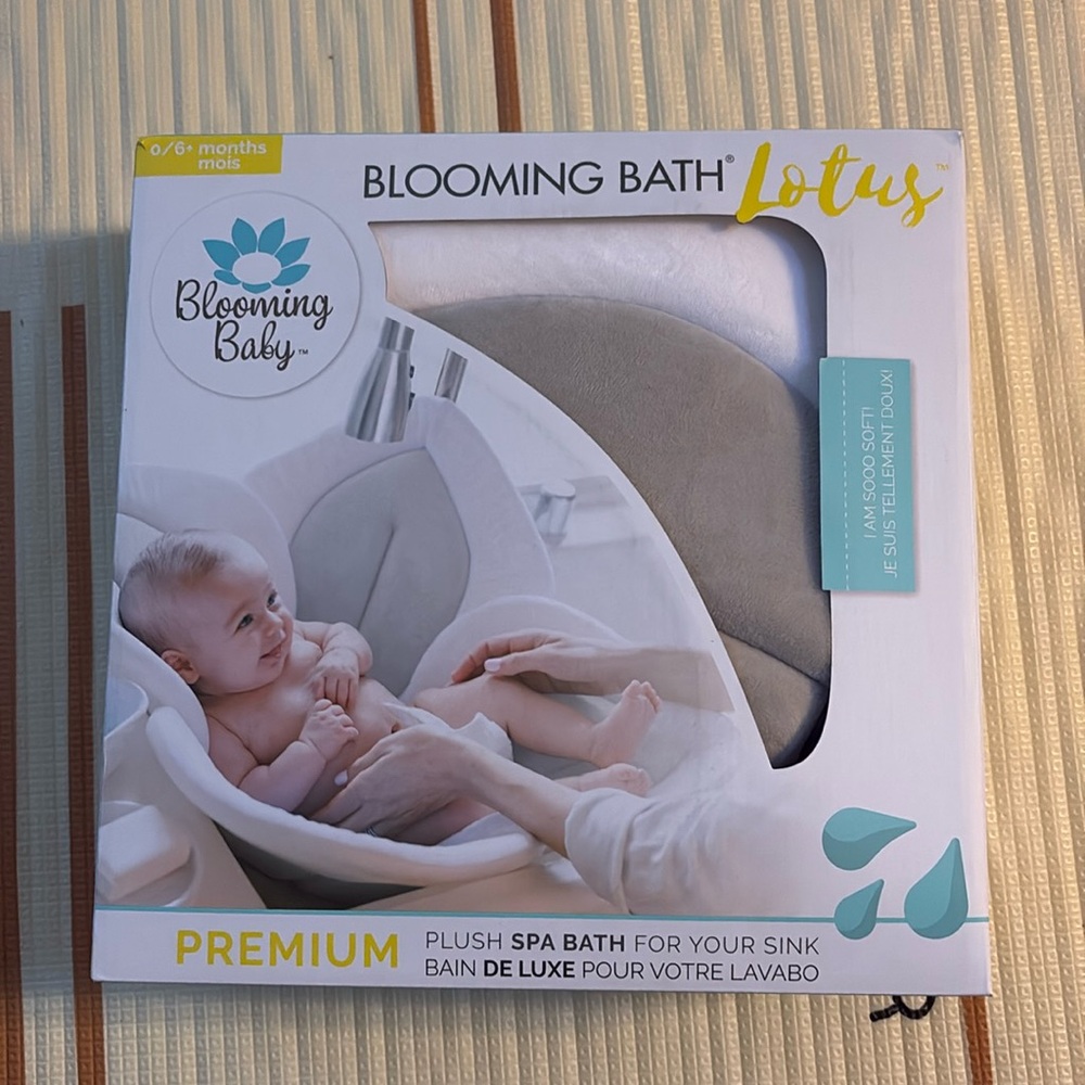 Blooming Baby cozy bath cushion